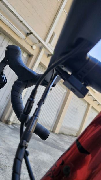 Used Carrera Erakle Shimano Ultegra Di2 2019 Road & Gravel, Red — image 28 of 30