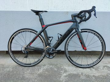 Used Trek Madone 9.5 2017 2017 Road & Gravel, Black — image 1 of 4