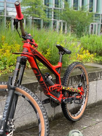 Used YT YT Custom SRAM GX DH 2016 Mountainbike — image 2 of 11