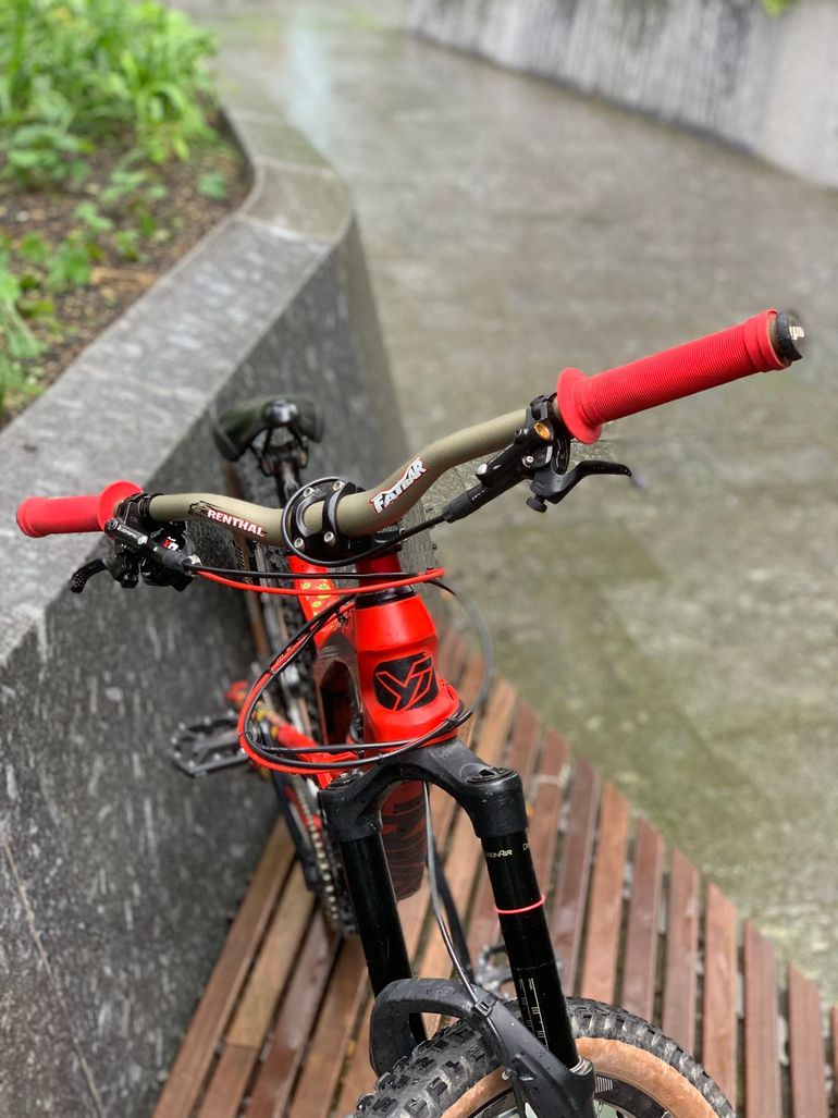 Used YT YT Custom SRAM GX DH 2016 Mountainbike — image 8 of 11