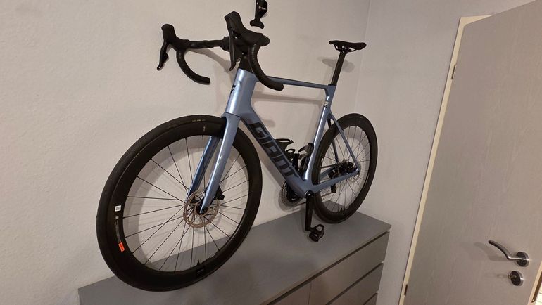 Used Giant Propel Advanced Pro 1 2025 2025 Road & Gravel, Hellgrau — image 3 of 3