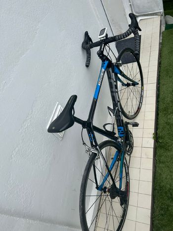 Used Focus Izalco Campagnolo Athena 2015 Road & Gravel, Black — image 2 of 4