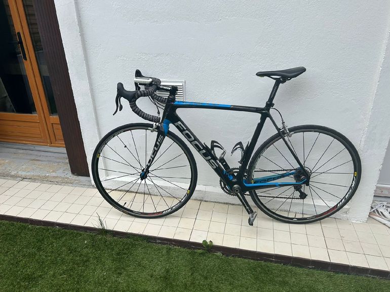 Used Focus Izalco Campagnolo Athena 2015 Road & Gravel, Black — image 3 of 4