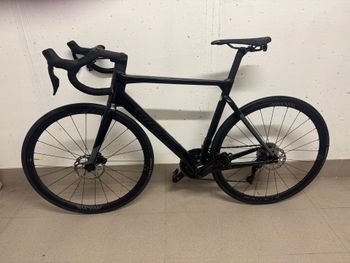 Used Wilier Wilier Filante SL DISC 105 Di2 Synthium 2025 Road & Gravel, Black — image 9 of 56