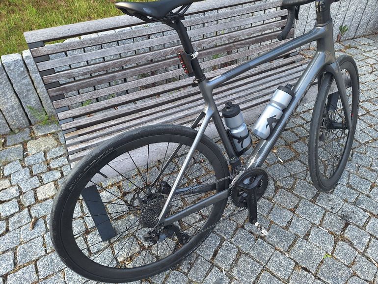 Used Scott Addict 30 2025 2025 Road & Gravel — image 3 of 6