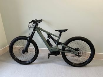 Used Specialized Turbo Kenevo Expert 2021 2021 Mountainbike, Green, 27.5 (650B) — image 2 of 14