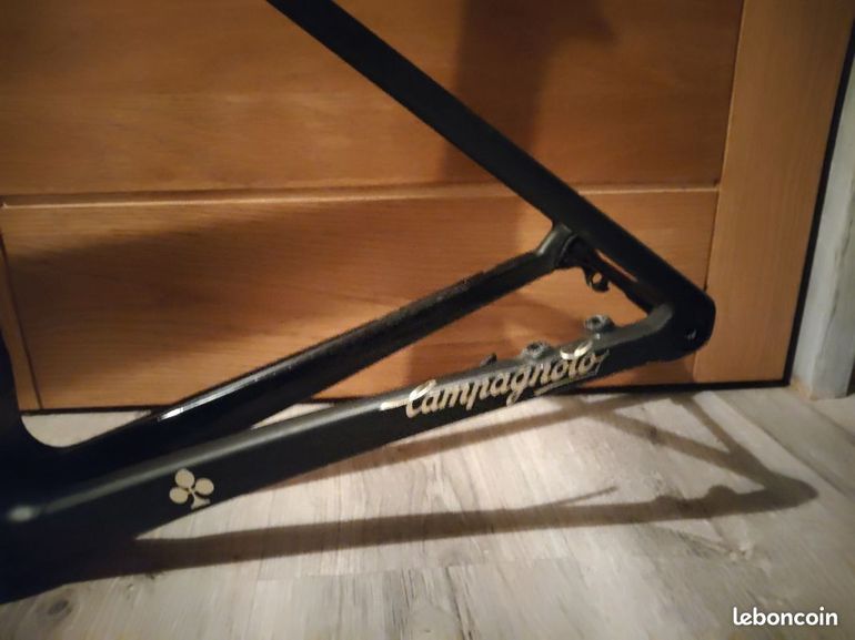 Used Colnago Colnago V3rs UAE Frameset 2022 Road & Gravel — image 5 of 10