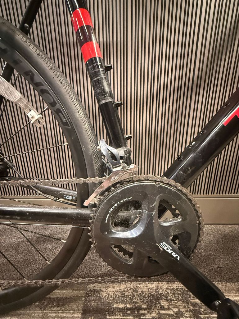 Used Trek Checkpoint AL 3 2019 2019 Road & Gravel, Black — image 3 of 6
