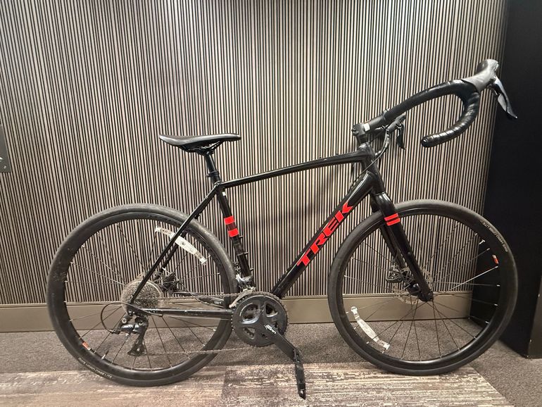 Used Trek Checkpoint AL 3 2019 2019 Road & Gravel, Black — image 1 of 6