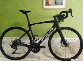 Specialized, Specialized Roubaix SL8 Sport 105