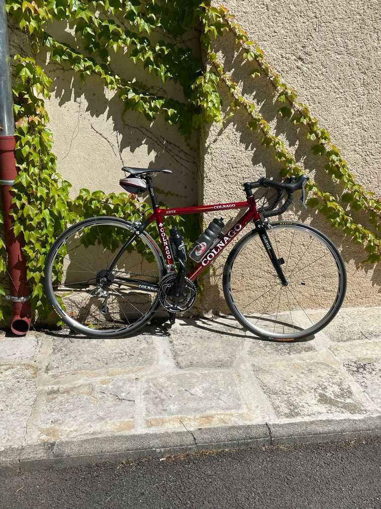 Used Colnago Arte Shimano Ultegra 2009 Road & Gravel, Rot — image 1 of 5