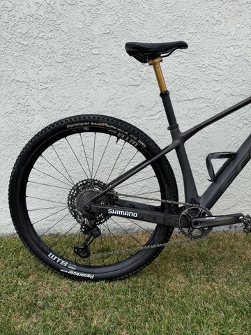 Used Scott Scale Shimano XTR 2024 Mountainbike, Red — image 3 of 5