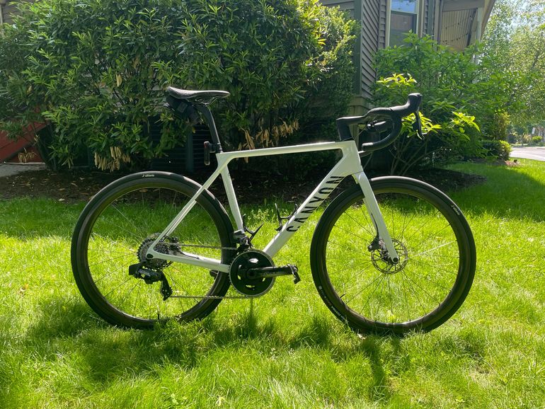 Used Canyon Ultimate CF SLX 8 Disc eTap 2021 2021 Road & Gravel, White — image 1 of 5