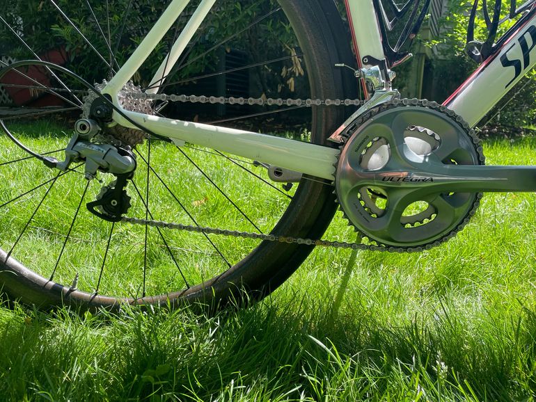 Used Specialized Tarmac Shimano Ultegra 2011 Road & Gravel, White — image 2 of 6