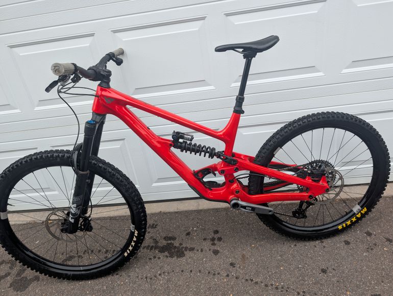 Used YT Industries Capra Sram Eagle Transmission GX 2023 Mountainbike, Red — image 1 of 17