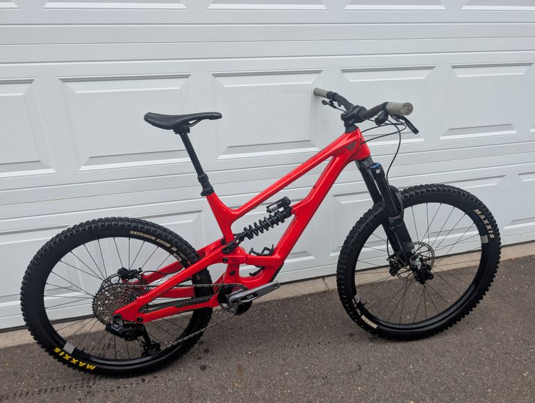 Used YT Industries Capra Sram Eagle Transmission GX 2023 Mountainbike, Red — image 2 of 17