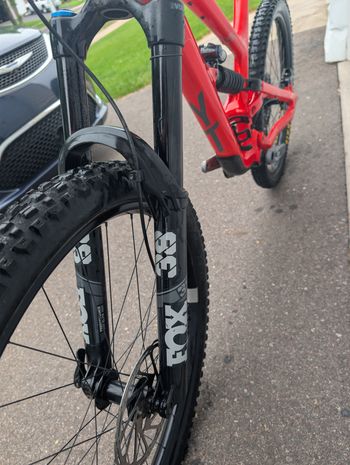 Used YT Industries Capra Sram Eagle Transmission GX 2023 Mountainbike, Red — image 11 of 17
