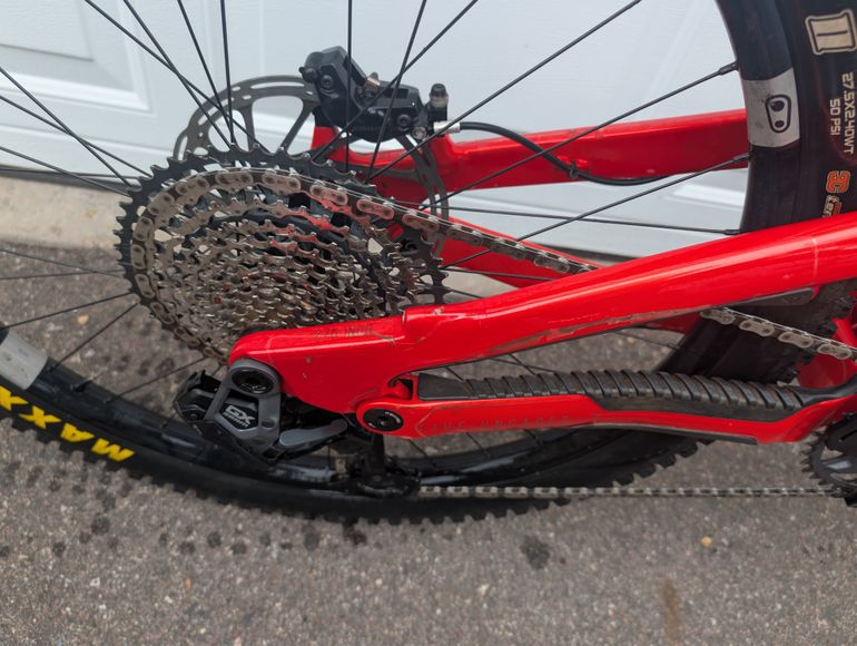 Used YT Industries Capra Sram Eagle Transmission GX 2023 Mountainbike, Red — image 6 of 17