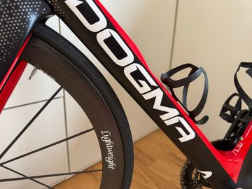 Gebrauchtes Pinarello Dogma SRAM Red 2017 Road & Gravel, Rot — Bild 12 von 13