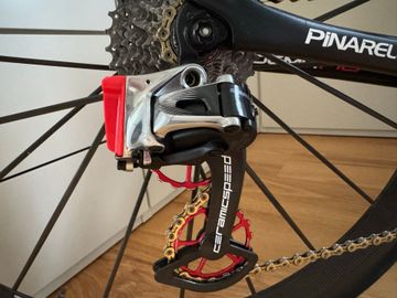 Gebrauchtes Pinarello Dogma SRAM Red 2017 Road & Gravel, Rot — Bild 4 von 13