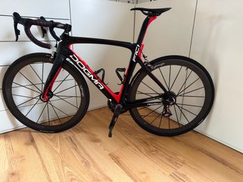 Used Pinarello Dogma SRAM Red 2017 Road & Gravel — image 2 of 13