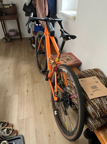 Used BMC URS AL ONE 2023 2023 Road & Gravel, Orange — image 5 of 18