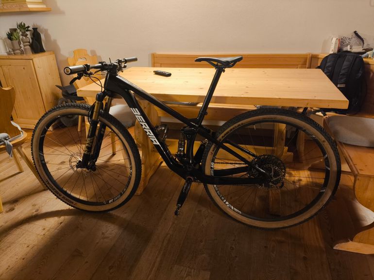 Used Berria MAKO BR LTD AV24 2023 2023 Mountainbike, Schwarz, 29 — image 13 of 15
