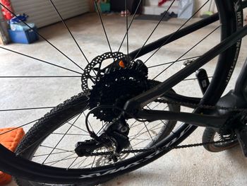 Used Focus Raven Shimano 105 2018 Road & Gravel, Black — image 3 of 8