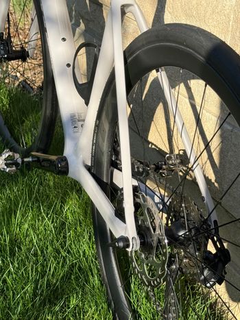 Used Scott Addict 30 2025 2025 Road & Gravel — image 4 of 8
