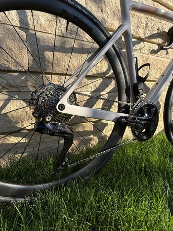 Used Scott Addict 30 2025 2025 Road & Gravel — image 7 of 8