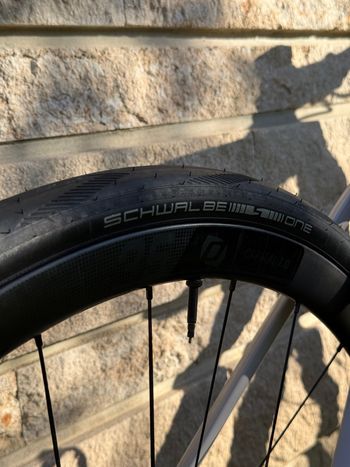 Used Scott Addict 30 2025 2025 Road & Gravel — image 8 of 8