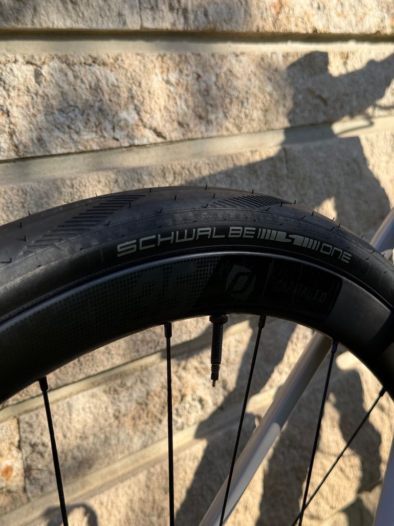 Used Scott Addict 30 2025 2025 Road & Gravel — image 8 of 8
