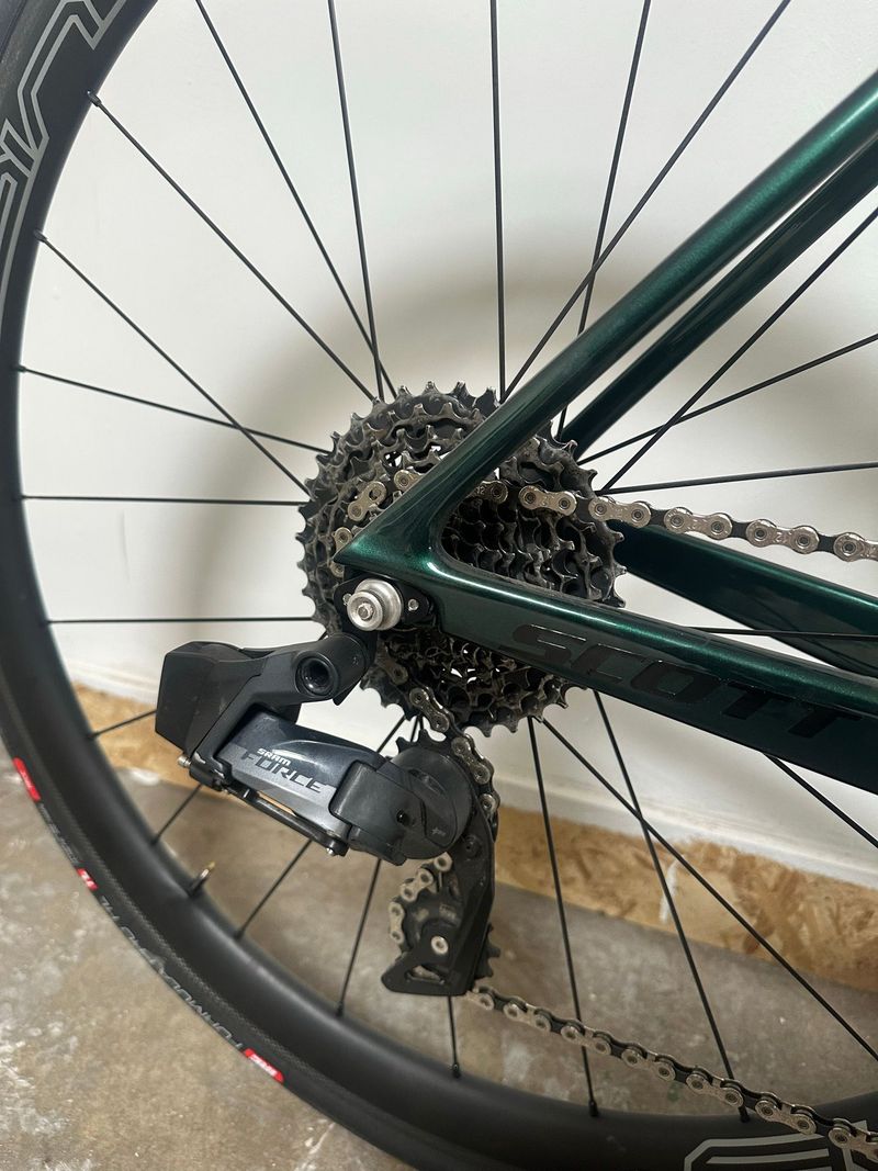 Scott Foil SRAM Force eTap AXS 2017 Road & Gravel usato, Bianco — immagine 9 di 9