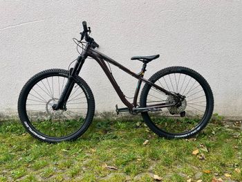 Used Kona Honzo Shimano Deore 2022 Mountainbike — image 2 of 5