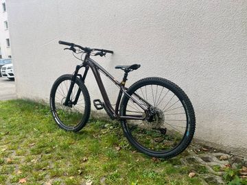 Tweedehands Kona Honzo Shimano Deore 2022 Mountainbike — afbeelding 5 van 5