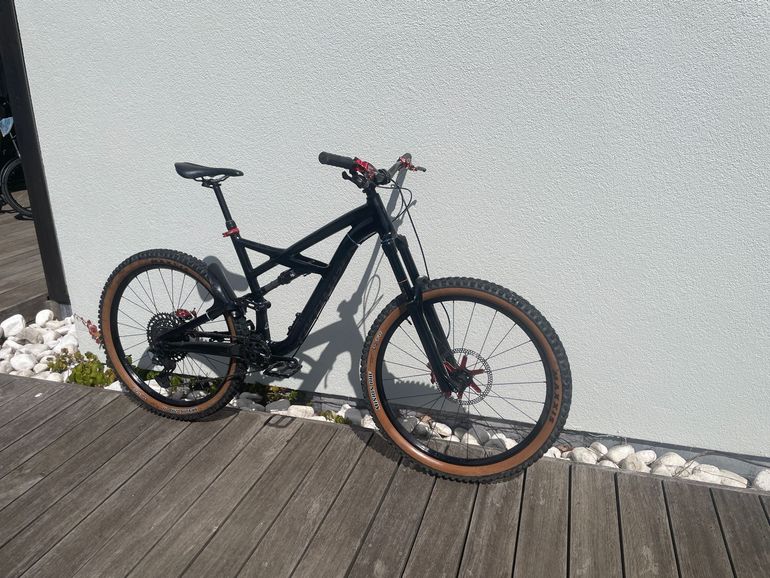 Used Specialized Enduro Comp 650b 2016 2016 Mountainbike — image 10 of 11