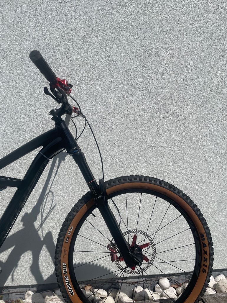 Used Specialized Enduro Comp 650b 2016 2016 Mountainbike — image 8 of 11