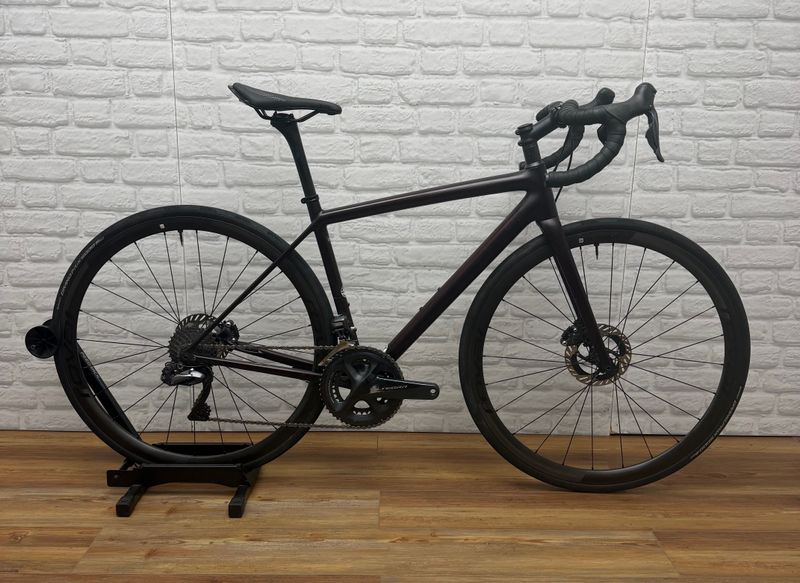 Used Specialized Aethos Pro - Ultegra Di2 2022 2022 Road & Gravel