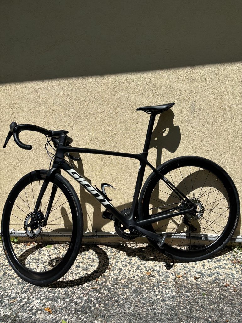 Used Giant Giant TCR Pro Advanced Disc 2020 Road & Gravel, Schwarz — image 2 of 6