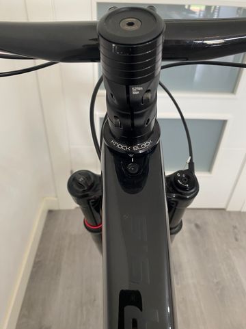 Used Trek Procaliber 9.5 2022 2022 Mountainbike, Red, 29 — image 14 of 14