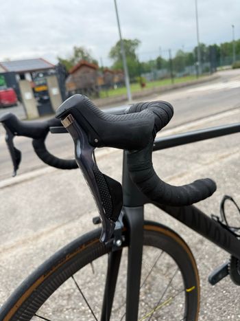 Used Canyon Ultimate CF SL Disc 8.0 Di2 2020 2020 Road & Gravel — image 14 of 14