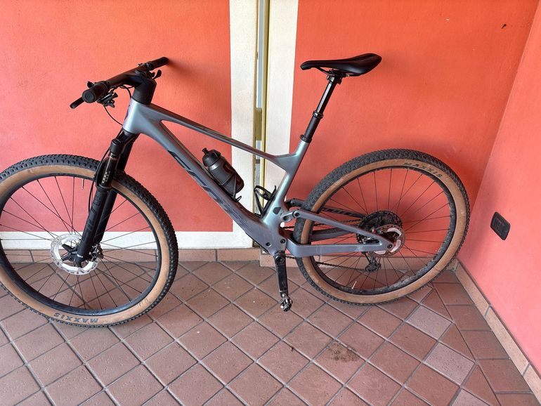 Used Scott Spark Shimano XTR 2024 Mountainbike — image 2 of 4