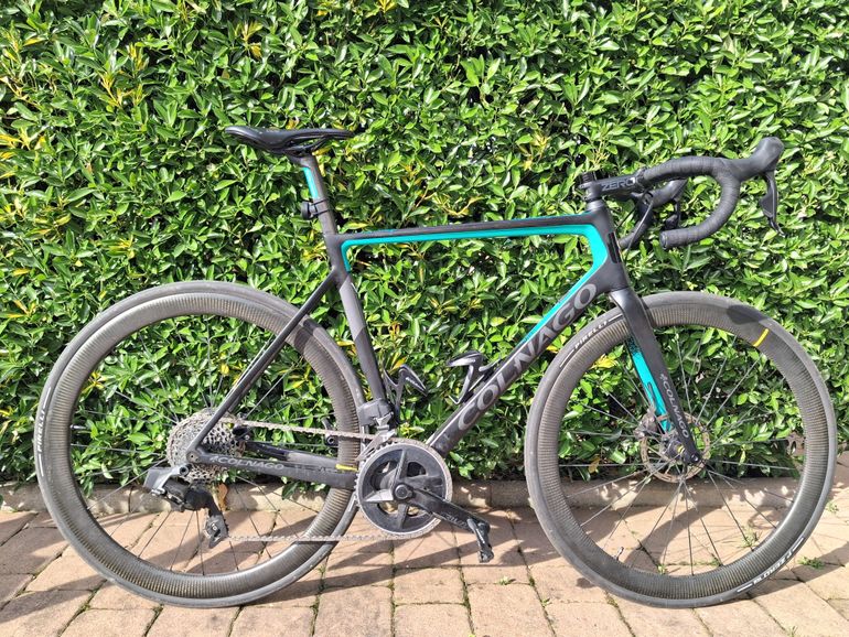 Used Colnago V3 Disc Rival AXS Bike 2022 2022 Road & Gravel, Schwarz — image 1 of 9