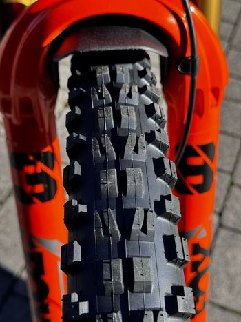 Used Orbea Wild Shimano Deore XT 2025 Mountainbike — image 4 of 10
