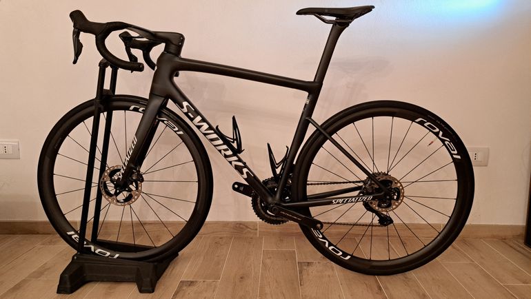 Used Specialized S-Works Tarmac SL8 - Shimano Dura-Ace Di2 2025 2025 Road & Gravel — image 1 of 5