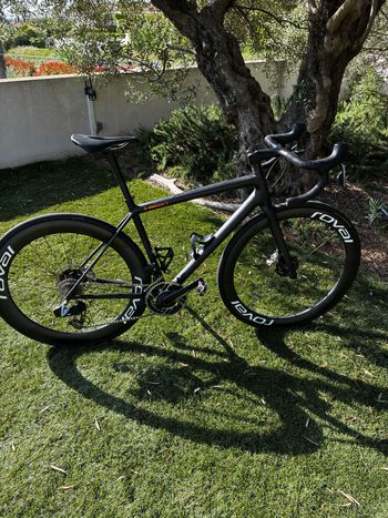 Used Specialized Aethos SRAM Red eTap AXS 2023 Route & Gravel