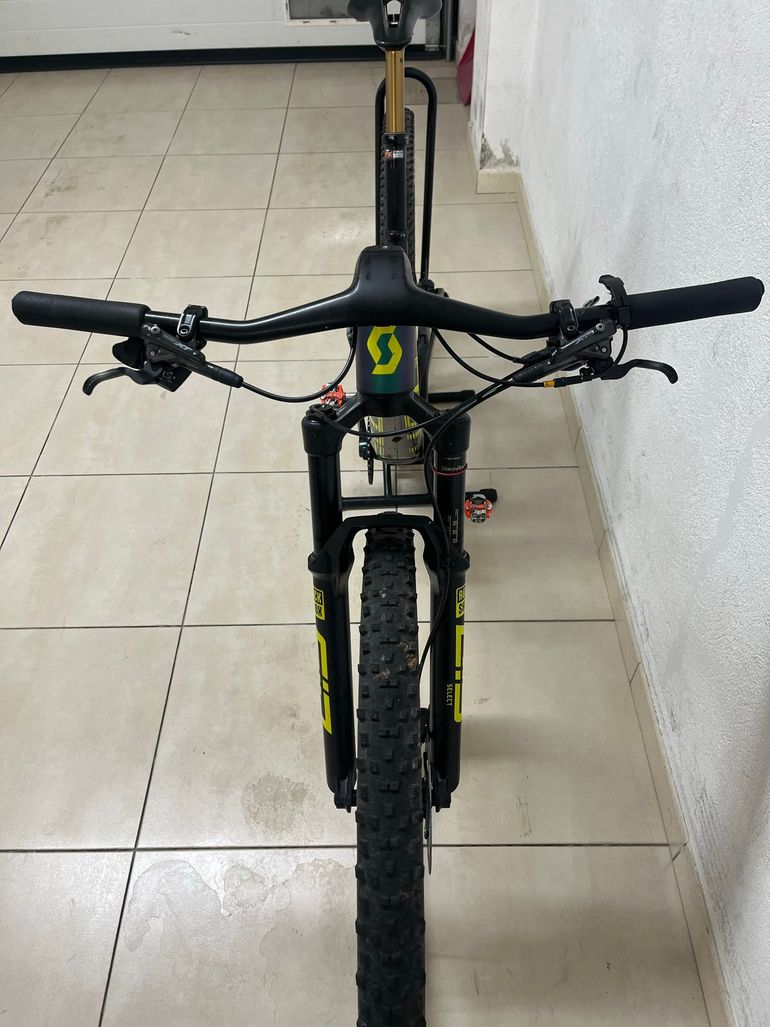 Used Scott Spark RC Team Issue 2024 2024 Mountainbike — image 3 of 5