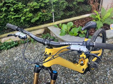 Gebrauchtes Specialized SRAM X01 Eagle 2022 Mountainbike, Orange — Bild 2 von 7