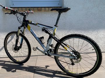 Gebrauchtes DECATHLON Rockrider 9XC 2008 Mountainbike, Weiß — Bild 3 von 3