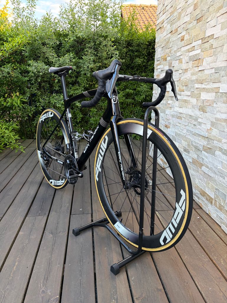 Used Eddy Merckx 525 Shimano Dura Ace Di2 2023 Road & Gravel, Schwarz — image 4 of 23